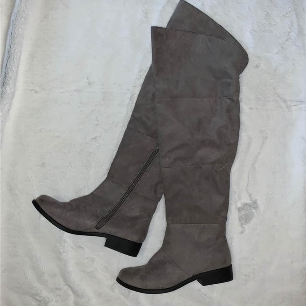 Over knee boots